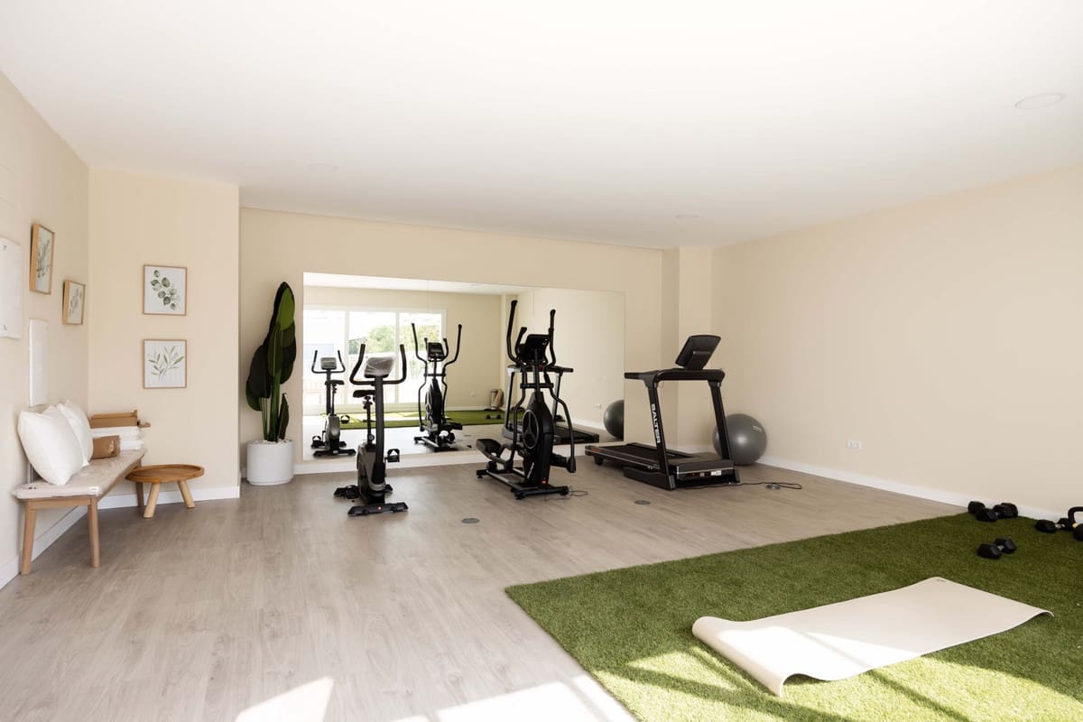 4 soverom Leilighet til salgs i Marbella med svømmebasseng garasje - € 995 000 (Ref: 10120944)