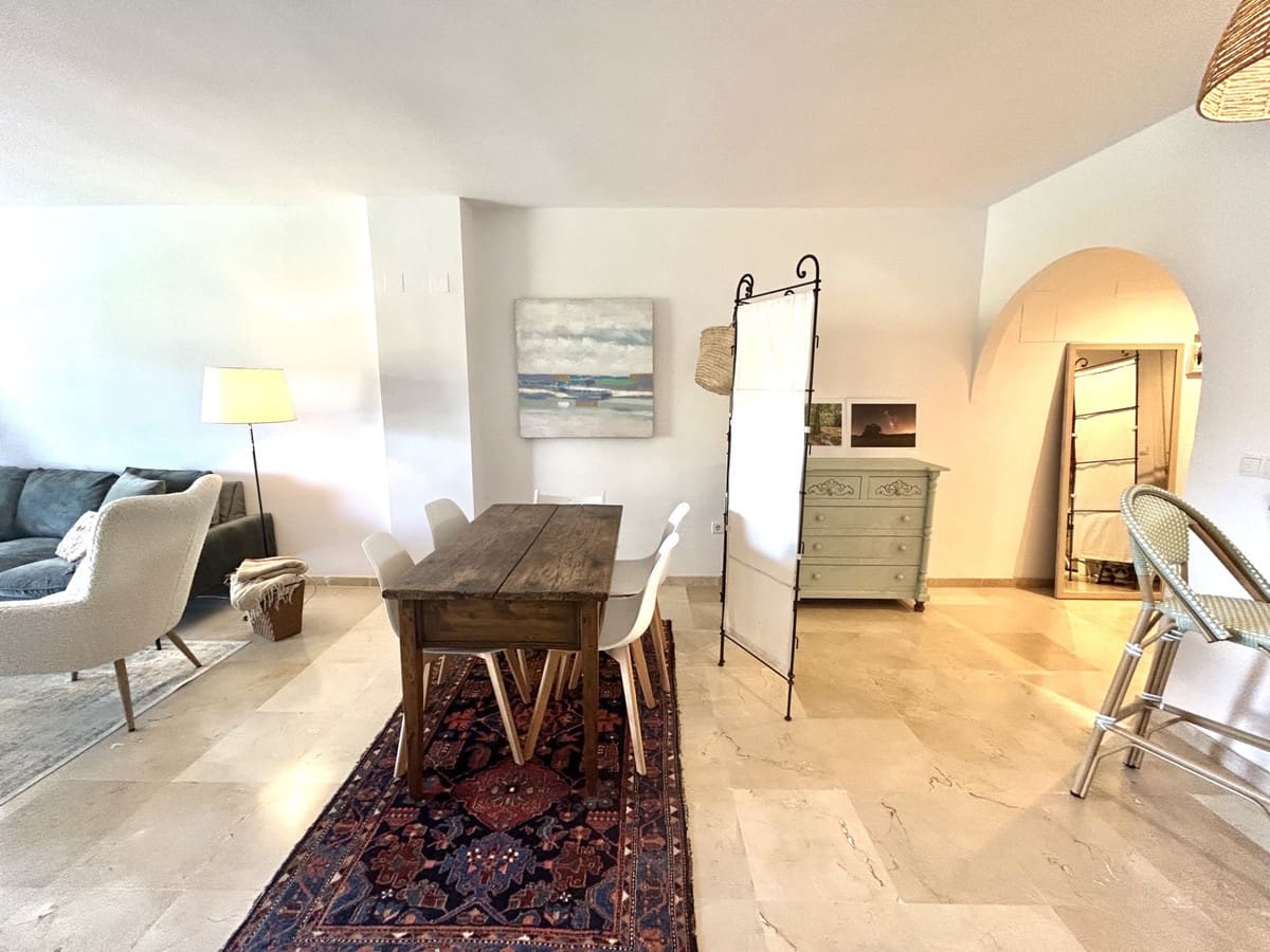 2 bedroom Apartment for sale in Guadalmina with pool garage - € 515,000 (Ref: 10120945)
