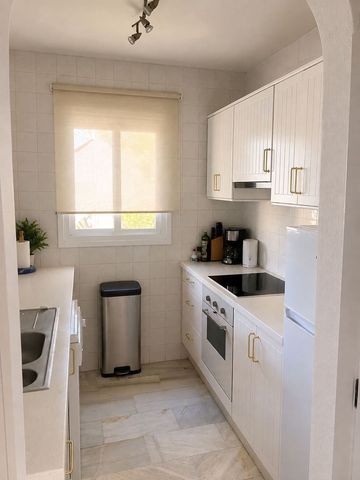 Apartamento de 2 habitaciones en Calahonda, Mijas en venta con piscina - 399.000 € (Ref: 10120948)