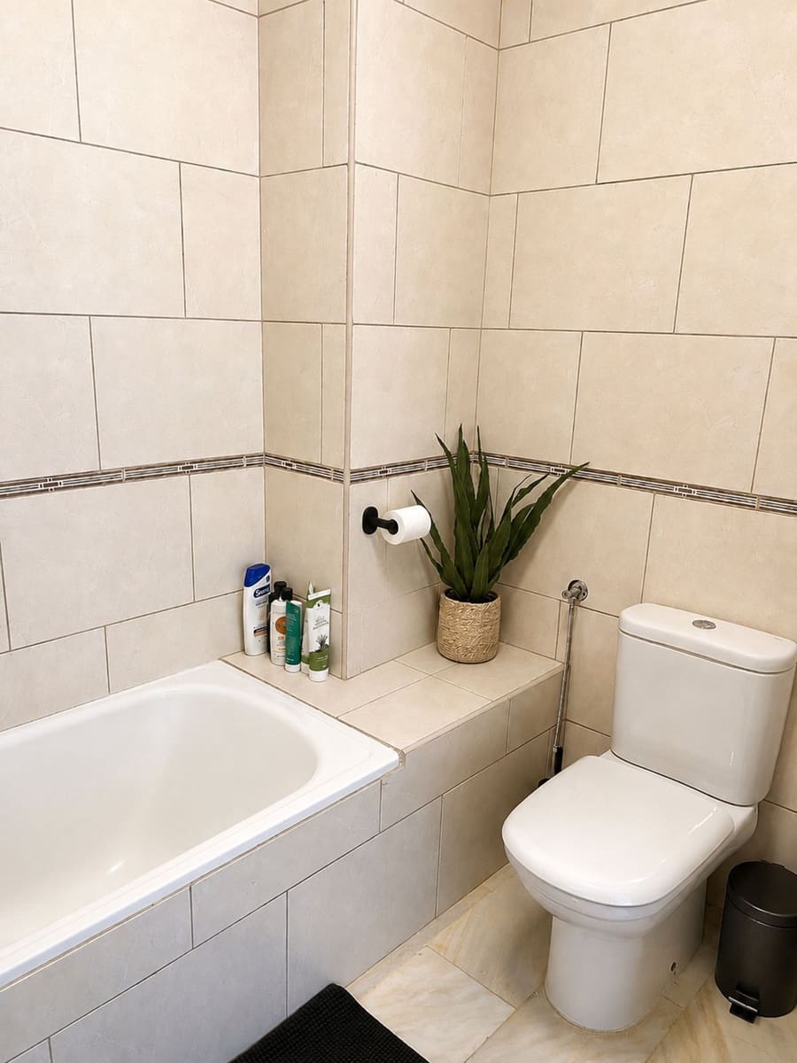 Apartamento de 2 habitaciones en Calahonda en venta con piscina - 399.000 € (Ref: 10120948)