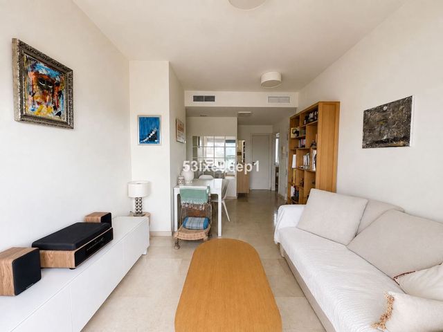 2 slaapkamer Appartement te koop in Estepona met zwembad garage - € 274.000 (Ref: 10120950)