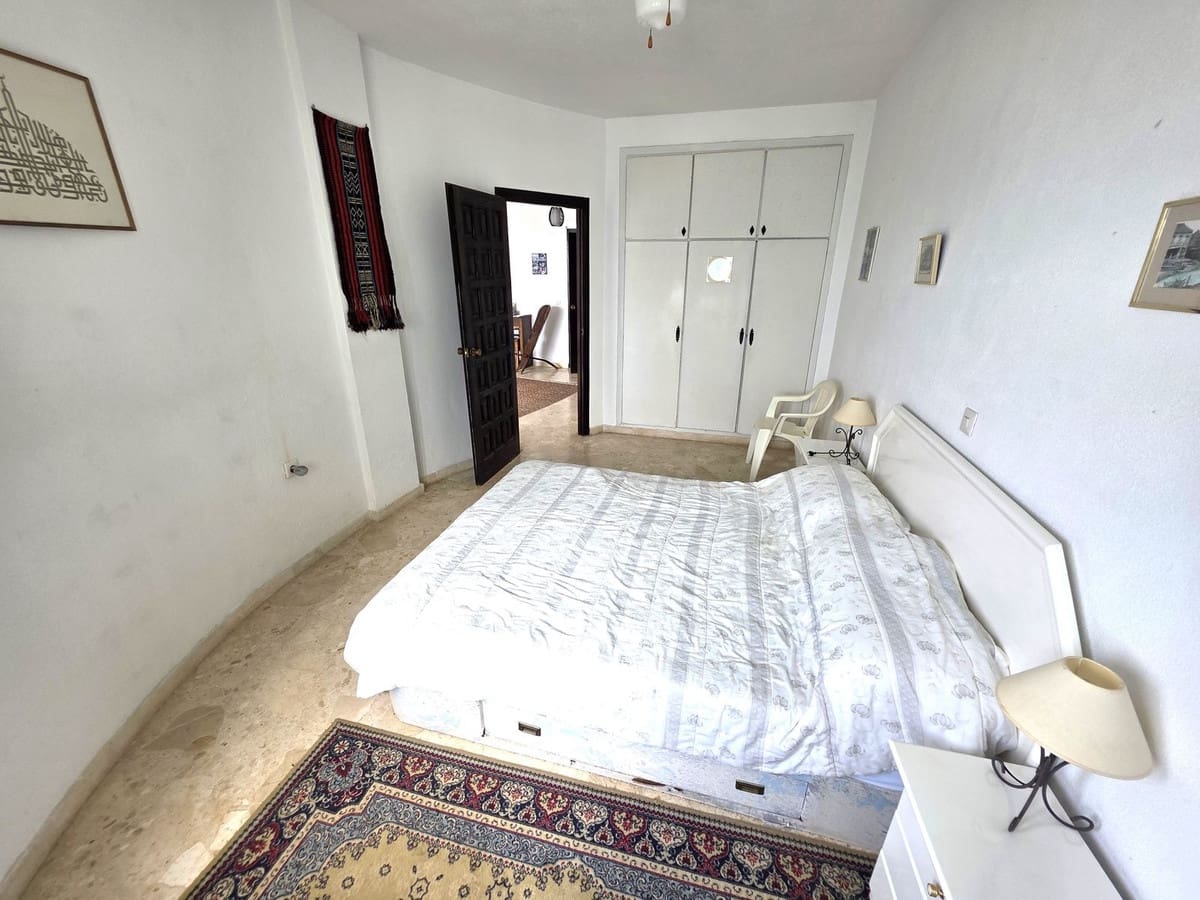 Apartamento de 1 habitación en Calahonda en venta con piscina - 285.000 € (Ref: 10120955)