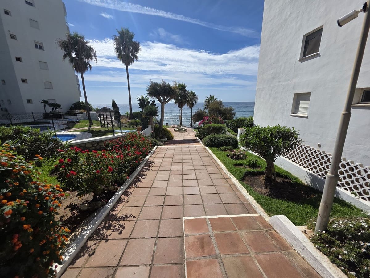 Apartamento de 1 habitación en Calahonda en venta con piscina - 285.000 € (Ref: 10120955)