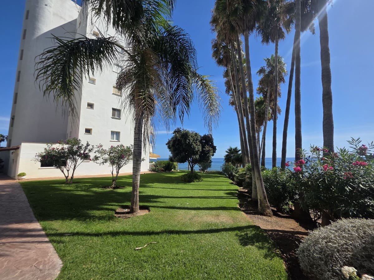 Apartamento de 1 habitación en Calahonda en venta con piscina - 285.000 € (Ref: 10120955)