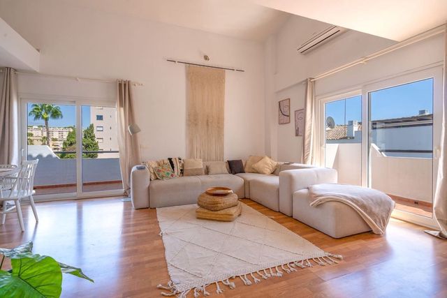 4 soverom Leilighet til salgs i Torremolinos med svømmebasseng garasje - € 895 000 (Ref: 10120960)