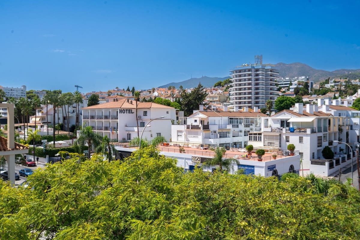 4 soverom Leilighet til salgs i Torremolinos med svømmebasseng garasje - € 895 000 (Ref: 10120960)