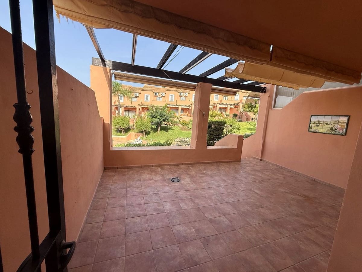 3 chambre Maison de Ville à vendre à Calahonda avec piscine garage - 540 000 € (Ref: 10120968)