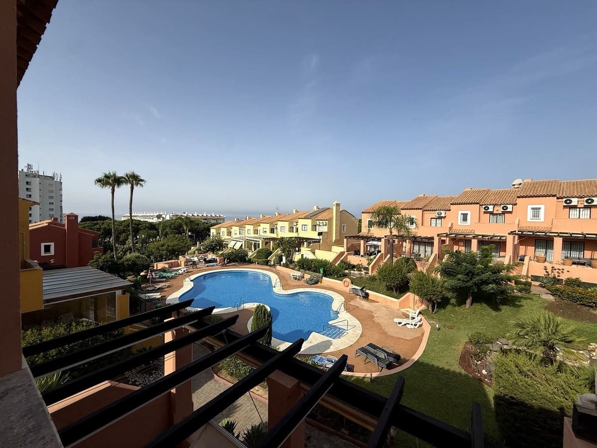 3 chambre Maison de Ville à vendre à Calahonda avec piscine garage - 540 000 € (Ref: 10120968)