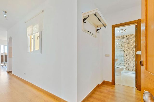 2 makuuhuone Huoneisto myytävänä paikassa Mijas Costa, Mijas mukana 
autotalli - 350 000 € (Ref: 10120975)