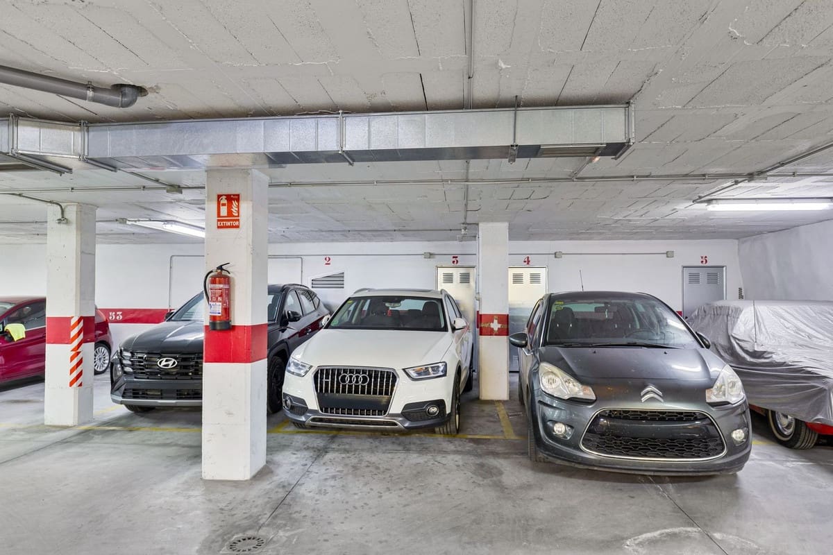 2 makuuhuone Huoneisto myytävänä paikassa Mijas Costa mukana 
autotalli - 350 000 € (Ref: 10120975)