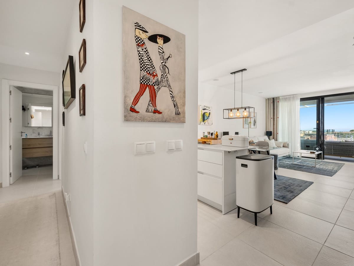 2 makuuhuone Huoneisto myytävänä paikassa Estepona mukana uima-altaan - 595 000 € (Ref: 10120976)