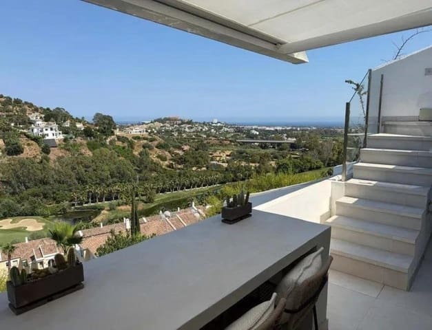 2 quarto Apartamento para venda em La Quinta, Benahavís com piscina - 899 000 € (Ref: 10120978)