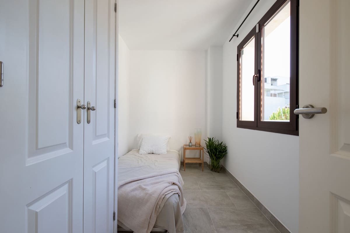3 quarto Apartamento para venda em Riviera del Sol com piscina garagem - 499 000 € (Ref: 10123427)
