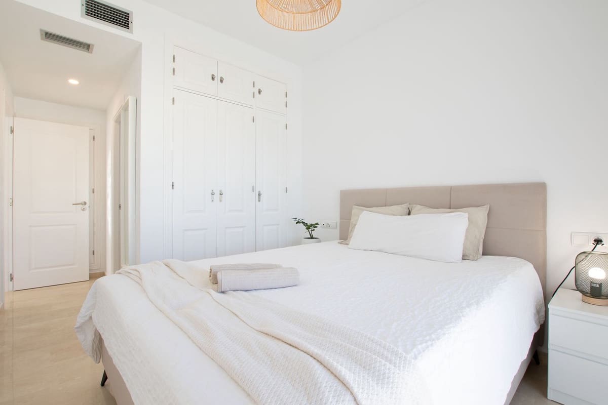 3 quarto Apartamento para venda em Riviera del Sol com piscina garagem - 499 000 € (Ref: 10123427)
