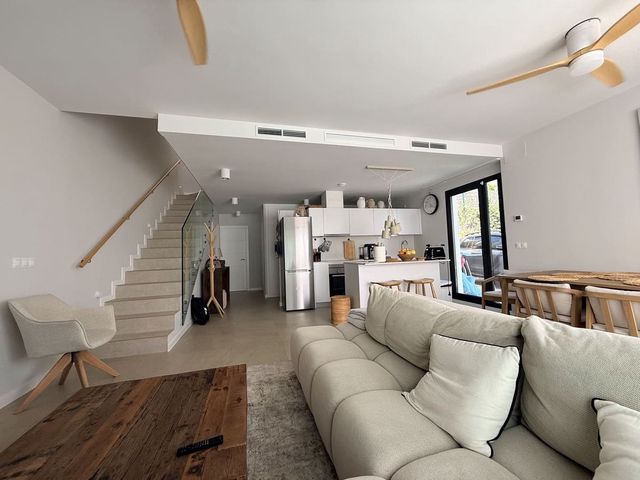 4 bedroom Semi-detached Villa for sale in Riviera del Sol, Mijas with pool - € 770,000 (Ref: 10123428)