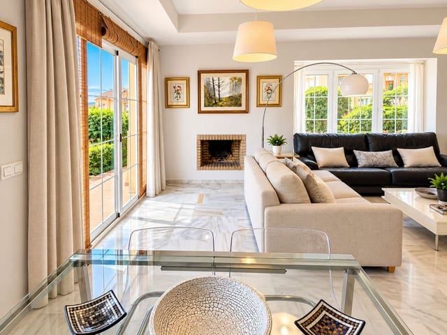 3 sovrum Hus till salu i Riviera del Sol, Mijas med pool garage - 550 000 € (Ref: 10123429)