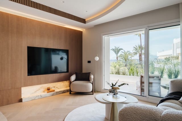 2 makuuhuone Huoneisto myytävänä paikassa Golden Mile, Marbella mukana uima-altaan - 1 190 000 € (Ref: 10124828)