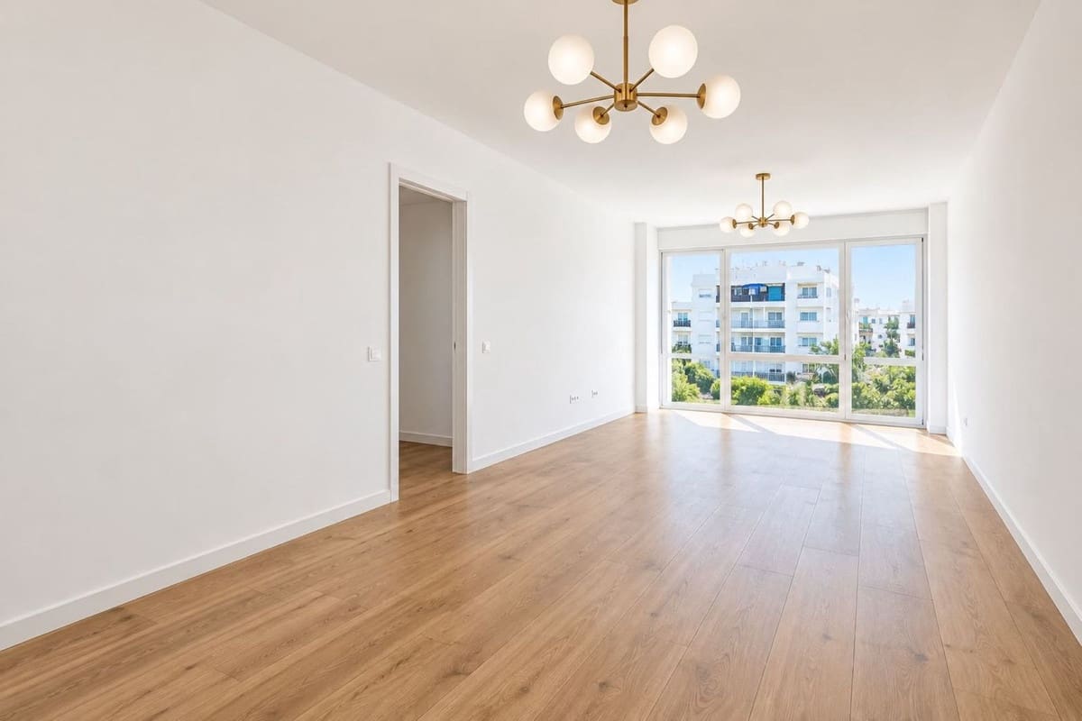 3 slaapkamer Appartement te koop in Estepona - € 200.000 (Ref: 10124829)