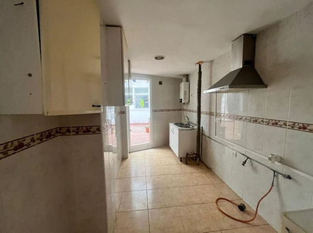 3 slaapkamer Appartement te koop in Estepona - € 200.000 (Ref: 10124829)