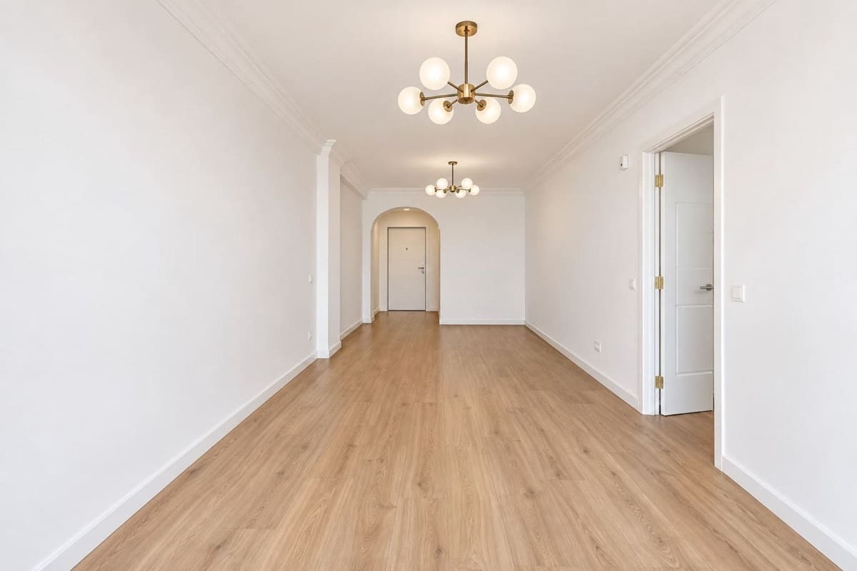 3 slaapkamer Appartement te koop in Estepona - € 200.000 (Ref: 10124829)