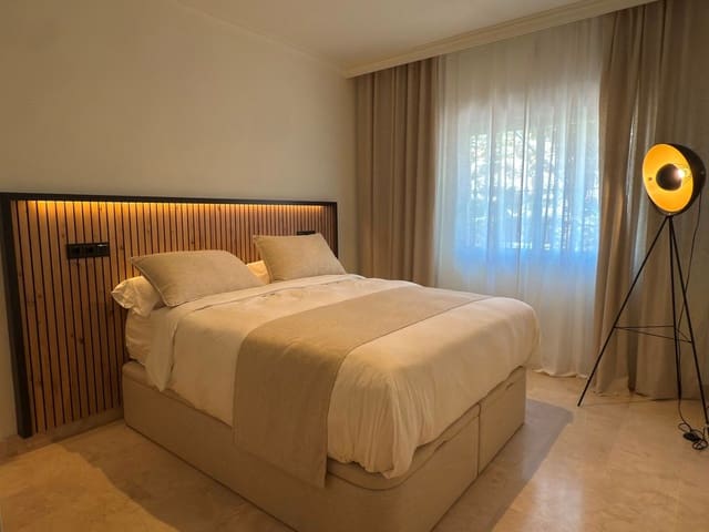 3 bedroom Apartment for sale in Sierra Blanca, Marbella with pool garage - € 840,000 (Ref: 10124831)