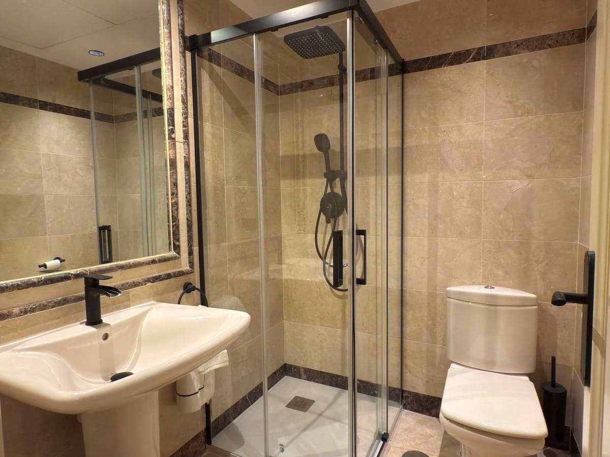 3 bedroom Apartment for sale in Golden Mile with pool garage - € 840,000 (Ref: 10124831)