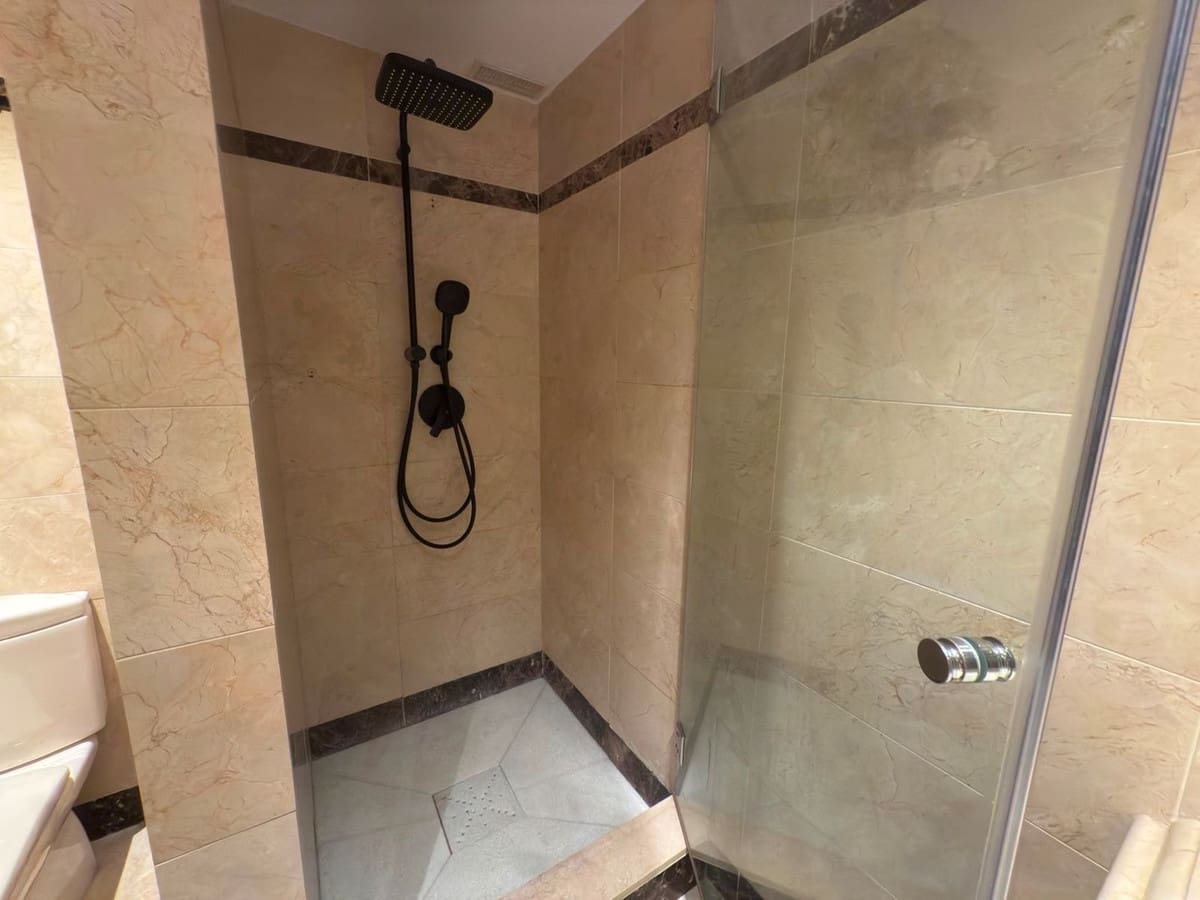 3 bedroom Apartment for sale in Golden Mile with pool garage - € 840,000 (Ref: 10124831)