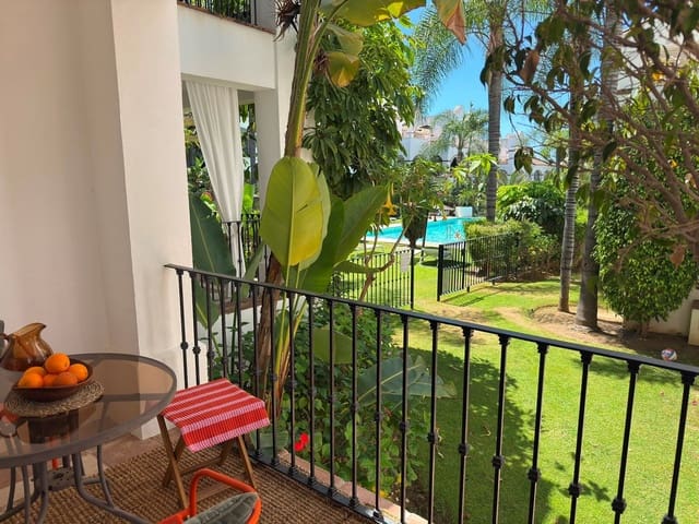 3 bedroom Apartment for sale in Sierra Blanca, Marbella with pool garage - € 840,000 (Ref: 10124831)