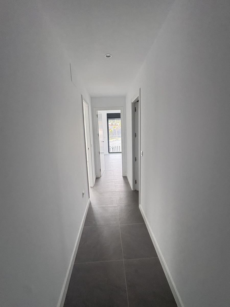 3 sypialnia Apartament na sprzedaż w El Chaparral z basenem garażem - 595 000 € (Ref: 10130868)