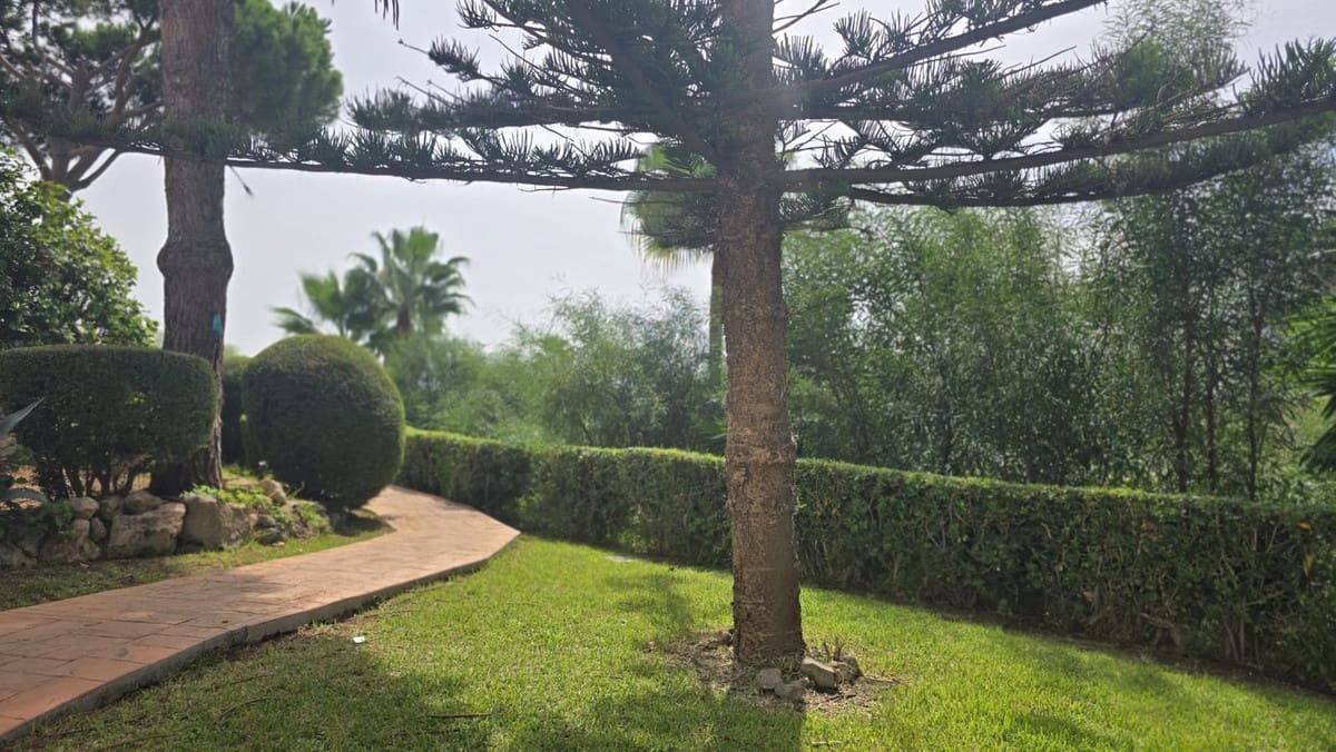 3 quarto Apartamento para venda em Mijas Costa com piscina - 339 000 € (Ref: 10130869)