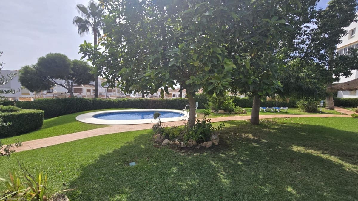 3 quarto Apartamento para venda em Mijas Costa com piscina - 339 000 € (Ref: 10130869)