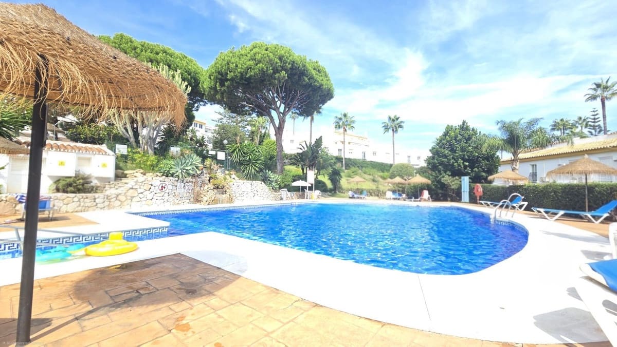 3 quarto Apartamento para venda em Mijas Costa com piscina - 339 000 € (Ref: 10130869)