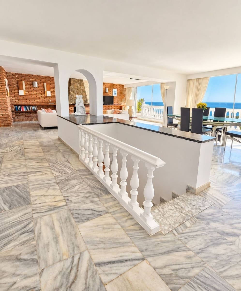 2 soveværelse Lejlighed til salg i Torremolinos - € 870.000 (Ref: 10130871)