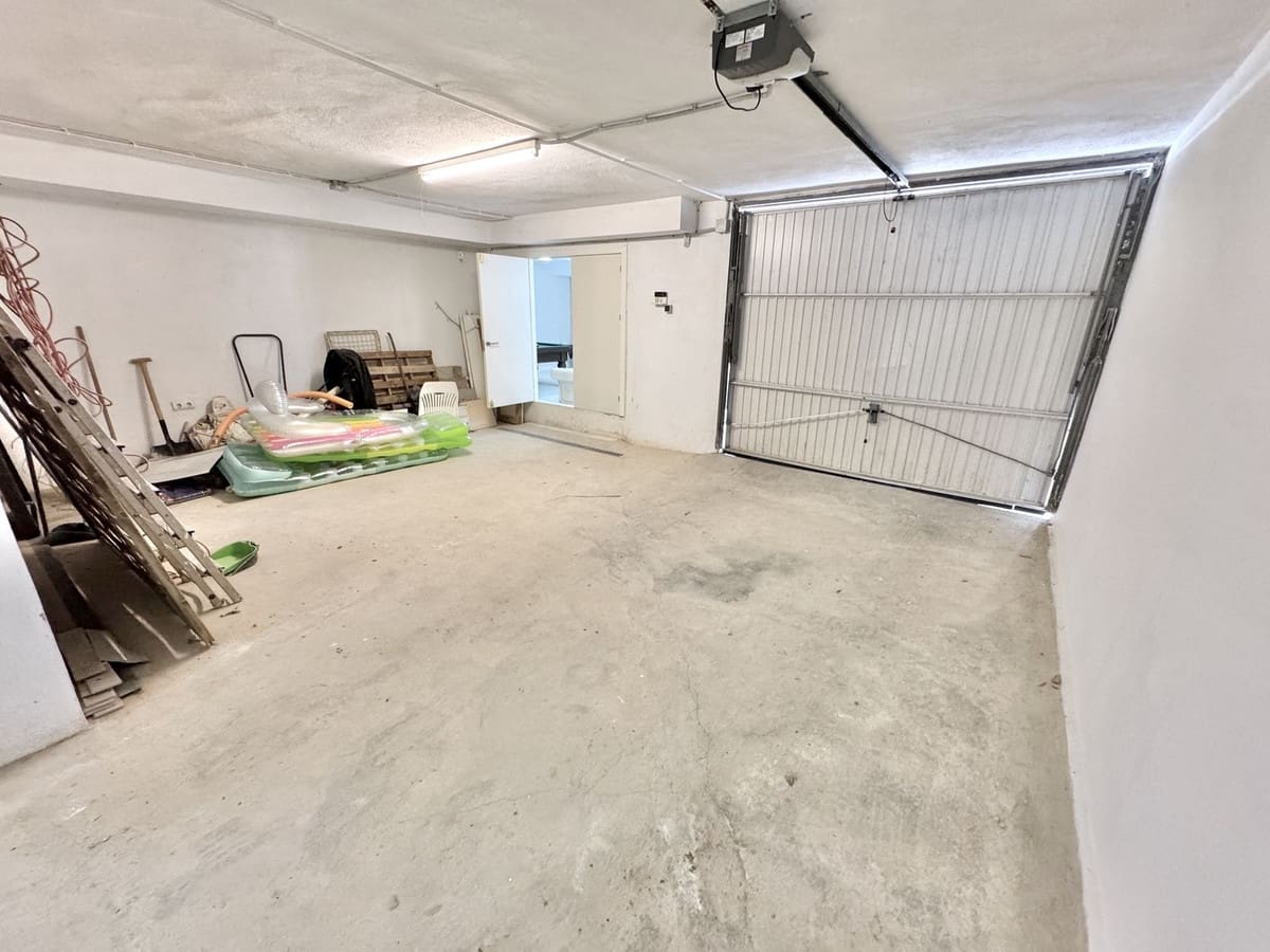 4 slaapkamer Villa te koop in Calahonda met zwembad garage - € 1.250.000 (Ref: 10130873)