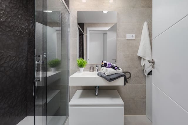 2 quarto Apartamento para venda em Cancelada, Estepona com piscina - 535 000 € (Ref: 10130874)