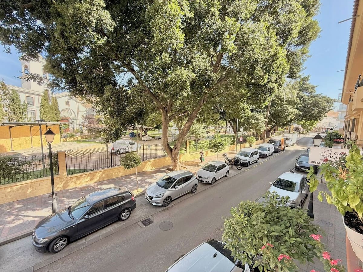 2 sovrum Lägenhet till salu i Fuengirola - 459 000 € (Ref: 10130876)