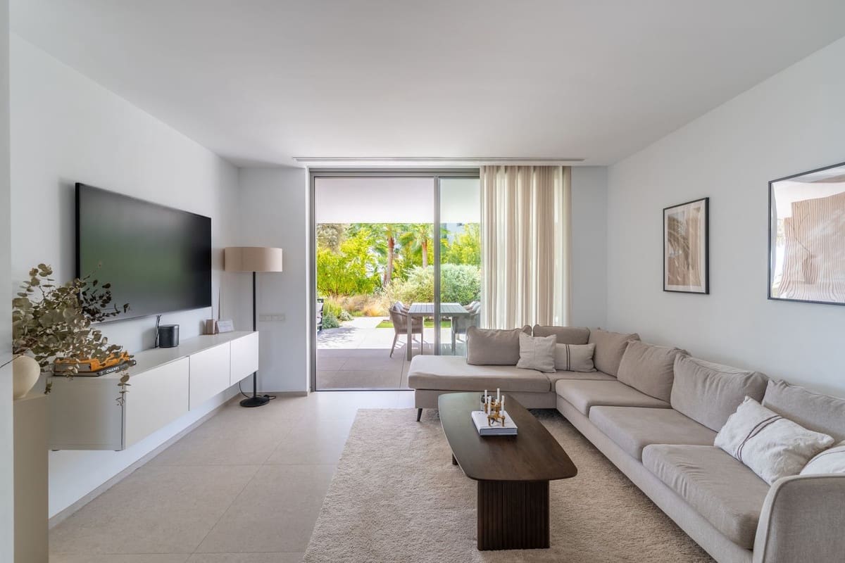 2 sovrum Lägenhet till salu i Benahavis med pool garage - 760 000 € (Ref: 10130878)