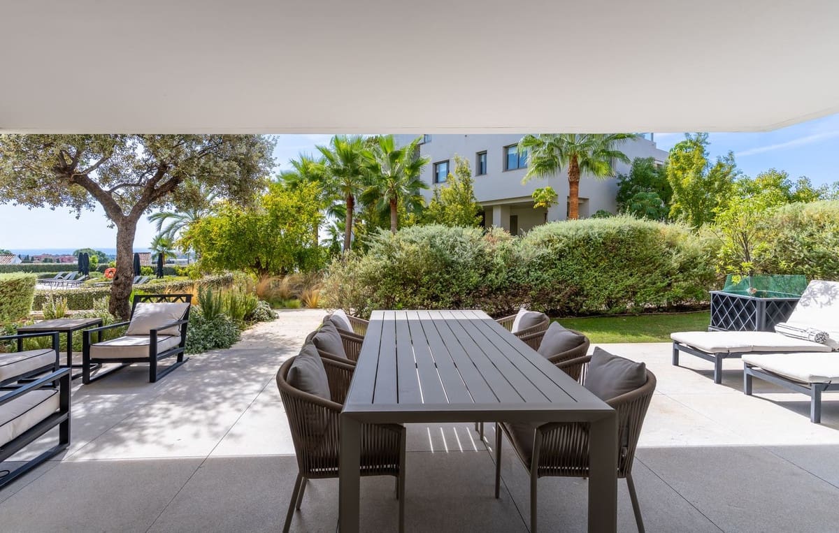 2 sovrum Lägenhet till salu i Benahavis med pool garage - 760 000 € (Ref: 10130878)