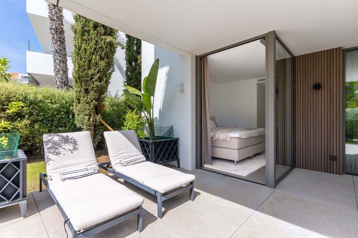 2 sovrum Lägenhet till salu i Benahavis med pool garage - 760 000 € (Ref: 10130878)