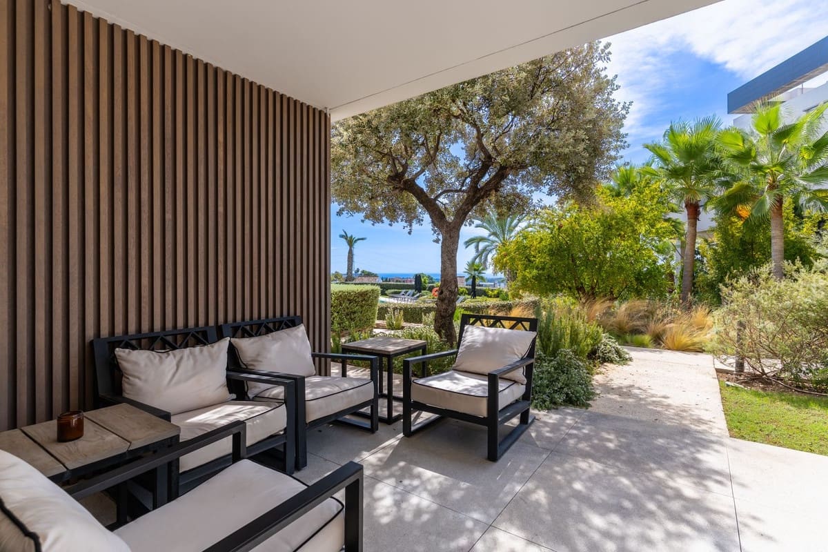 2 sovrum Lägenhet till salu i Benahavis med pool garage - 760 000 € (Ref: 10130878)