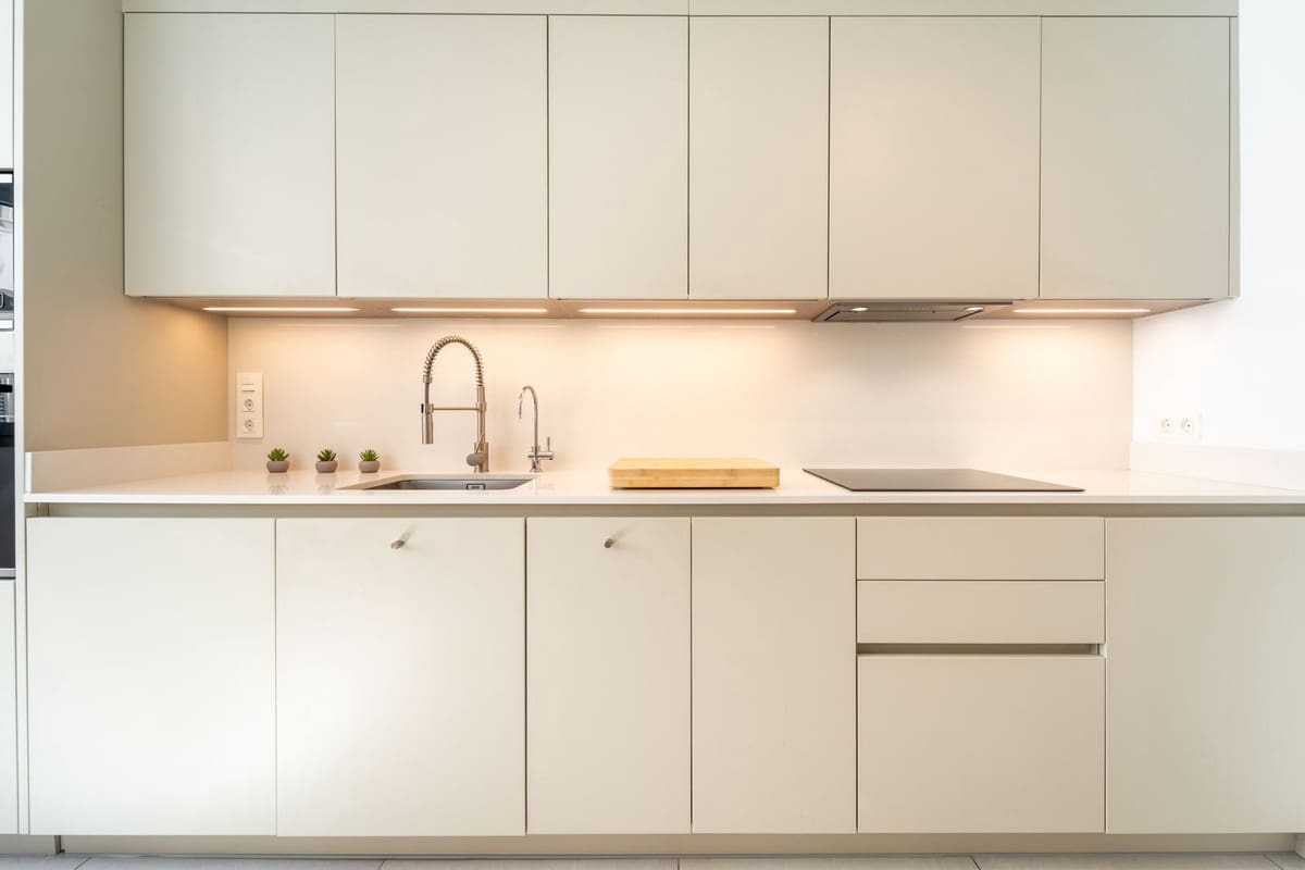 Apartamento de 3 habitaciones en Elviria en venta con piscina garaje - 1.150.000 € (Ref: 10130885)