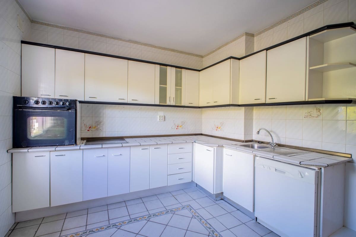 Finca/Casa Rural de 4 habitaciones en Alhaurín el Grande en venta con piscina garaje - 530.000 € (Ref: 10130886)