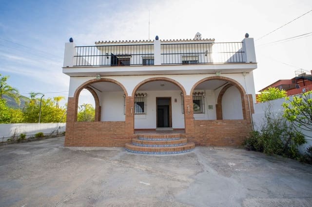 Finca/Casa Rural de 4 habitaciones en Alhaurín el Grande en venta con piscina garaje - 530.000 € (Ref: 10130886)