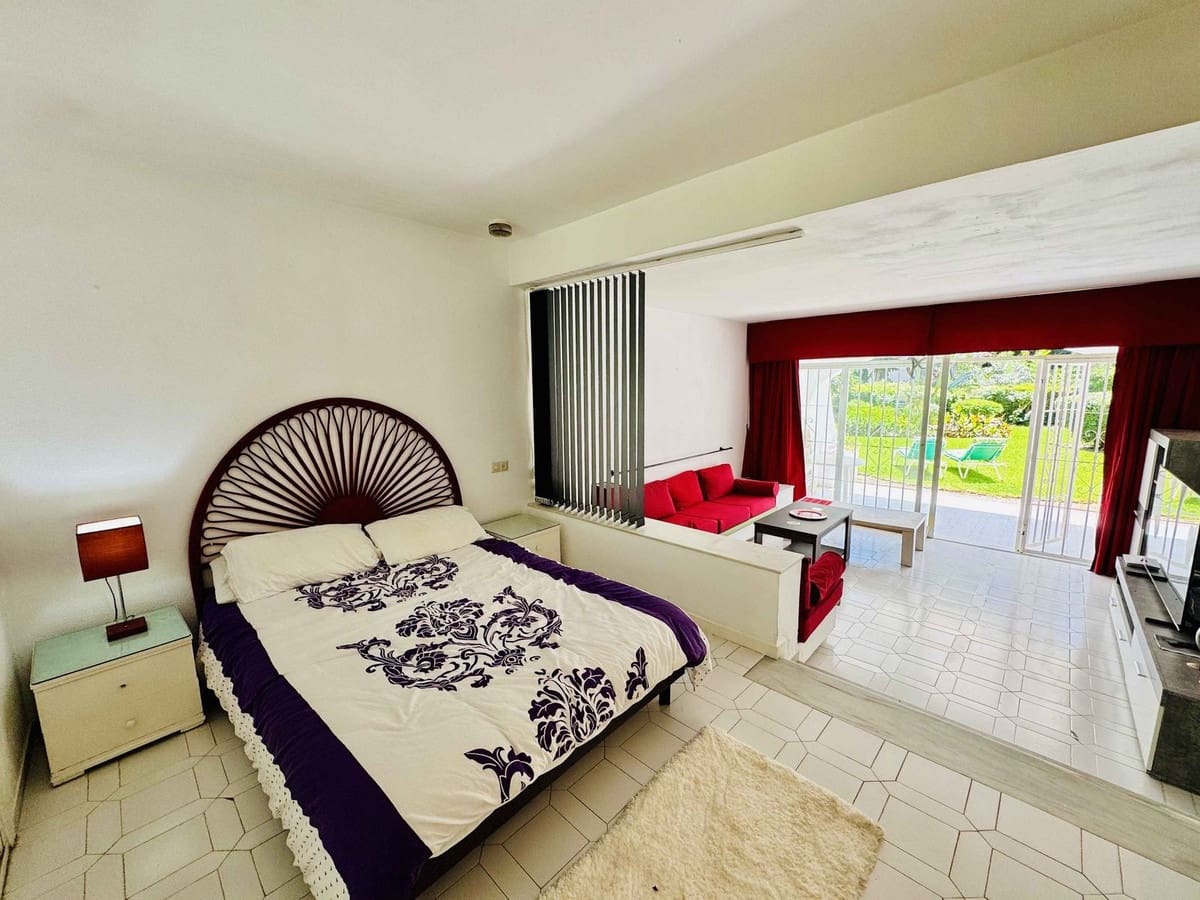 Studio til salg i Miraflores med swimmingpool - € 229.000 (Ref: 10135306)