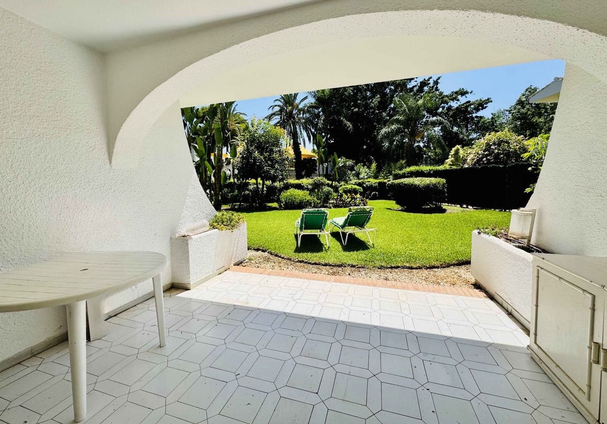 Studio til salg i Miraflores med swimmingpool - € 229.000 (Ref: 10135306)