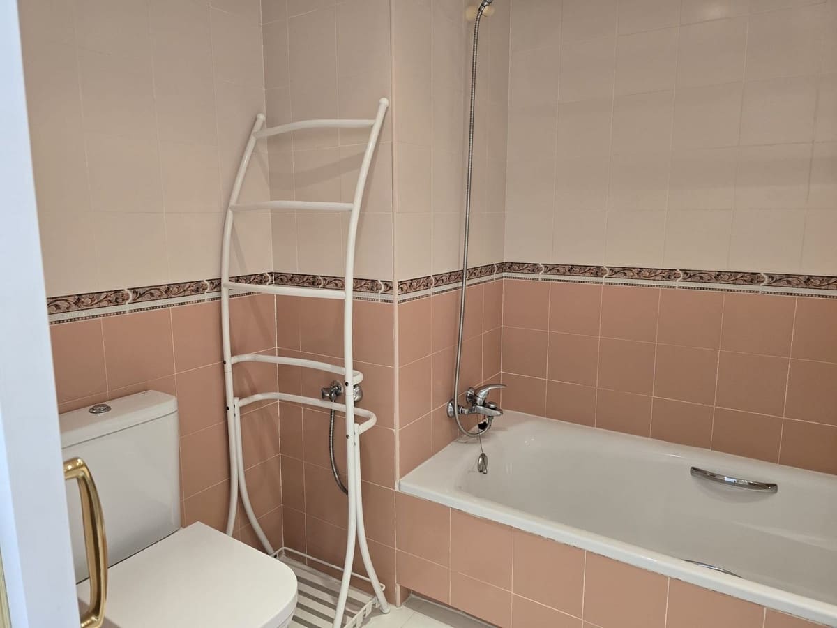 2 soveværelse Lejlighed til salg i Miraflores med swimmingpool garage - € 290.000 (Ref: 10135307)