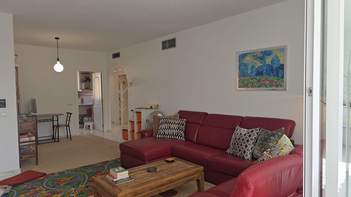 2 soveværelse Lejlighed til salg i Miraflores med swimmingpool garage - € 290.000 (Ref: 10135307)