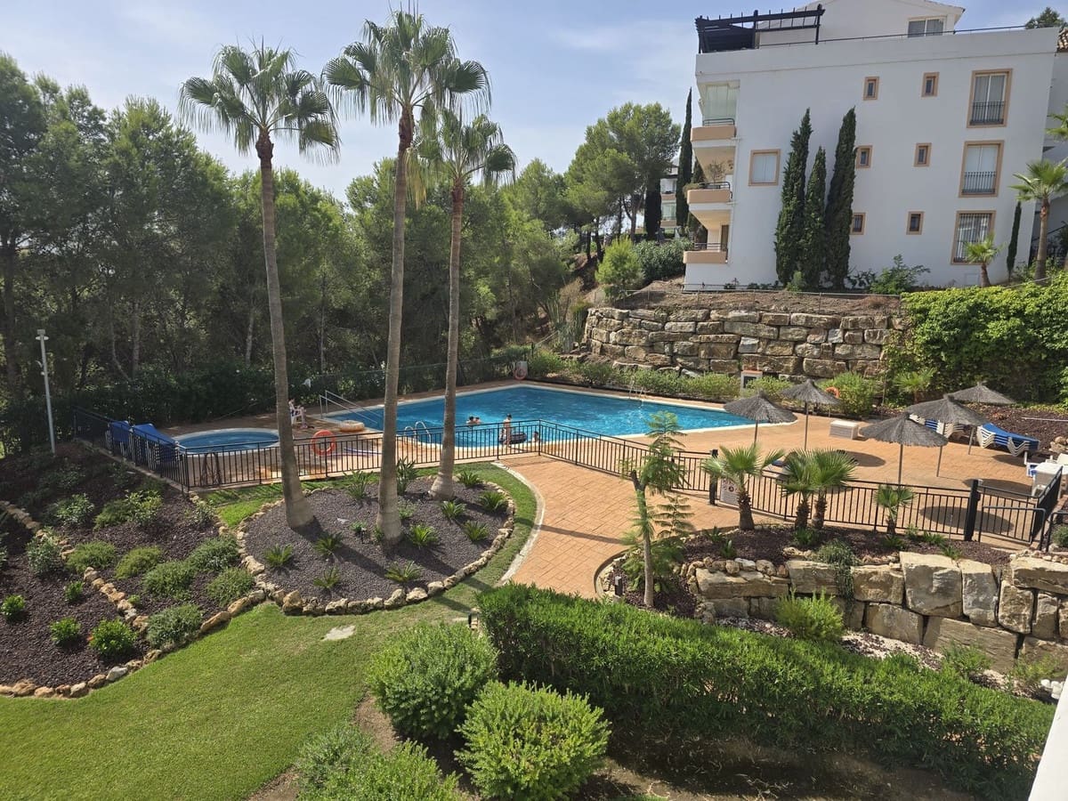 2 soveværelse Lejlighed til salg i Miraflores med swimmingpool garage - € 290.000 (Ref: 10135307)