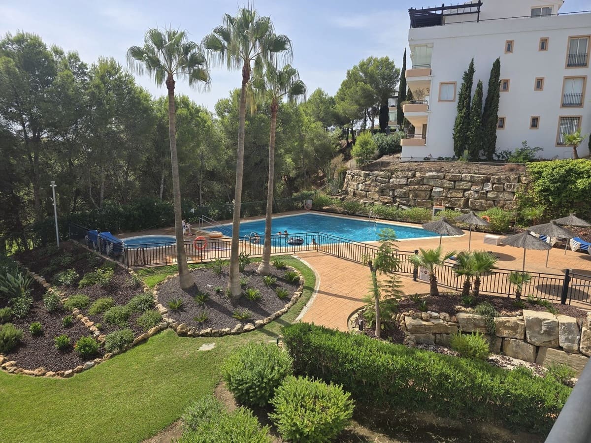 2 soveværelse Lejlighed til salg i Miraflores med swimmingpool garage - € 290.000 (Ref: 10135307)