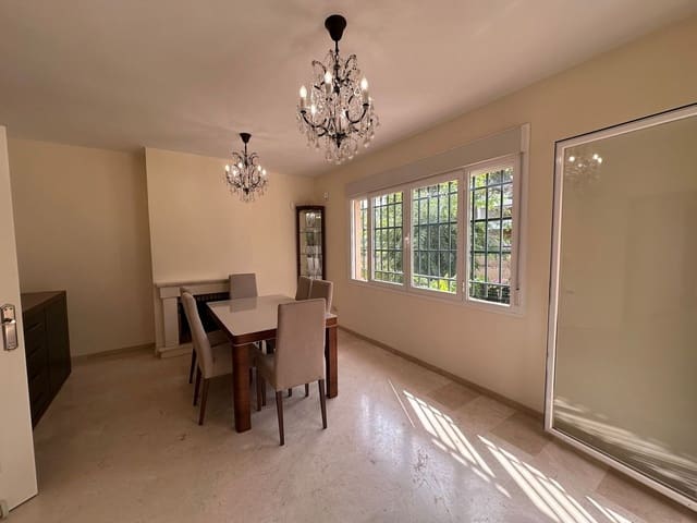 Pareado de 3 habitaciones en Miraflores, Mijas en venta con piscina garaje - 500.000 € (Ref: 10135308)